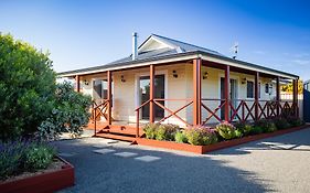 Owen'S Hideaway By The Bnb Collection
